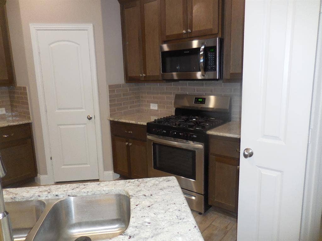 7840 Ashwood Drive, Greenville, TX 75402 7840 Ashwood Drive, Greenville, TX 75402