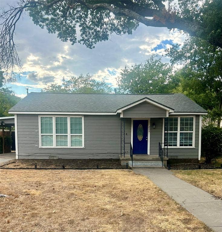 Property photo for 209 N 4th Street, Midlothian, TX