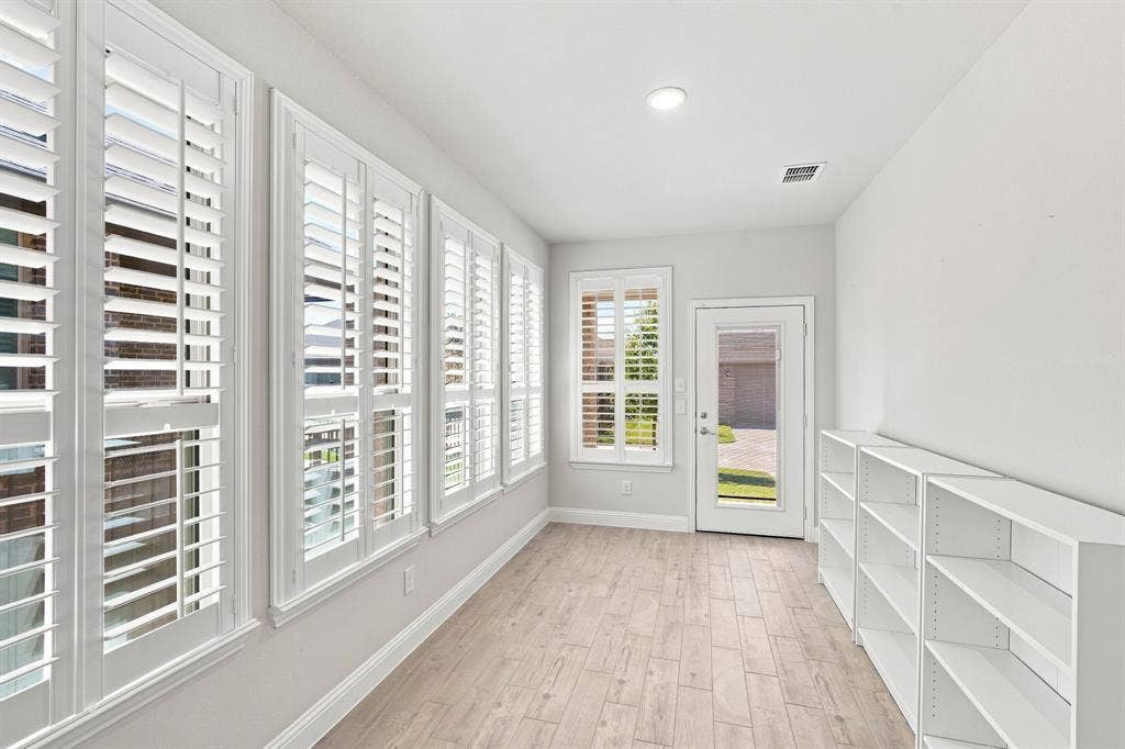 2838 Buttermilk Drive, Midlothian, TX 76065