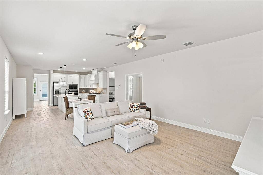 2838 Buttermilk Drive, Midlothian, TX 76065