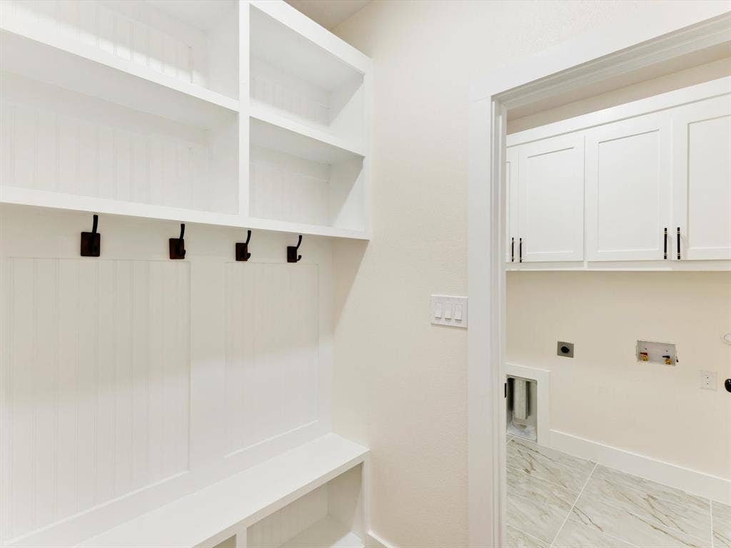 104 Parkside Drive, Trinidad, TX 75163 Mud room