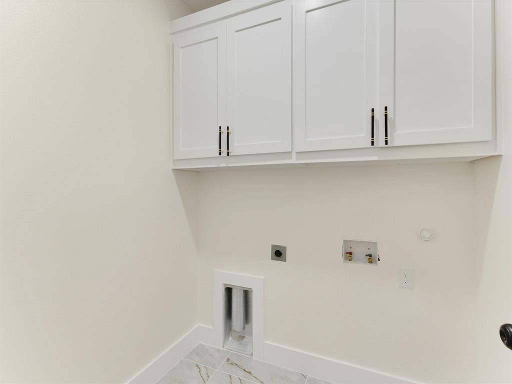 104 Parkside Drive, Trinidad, TX 75163 Laundryroom