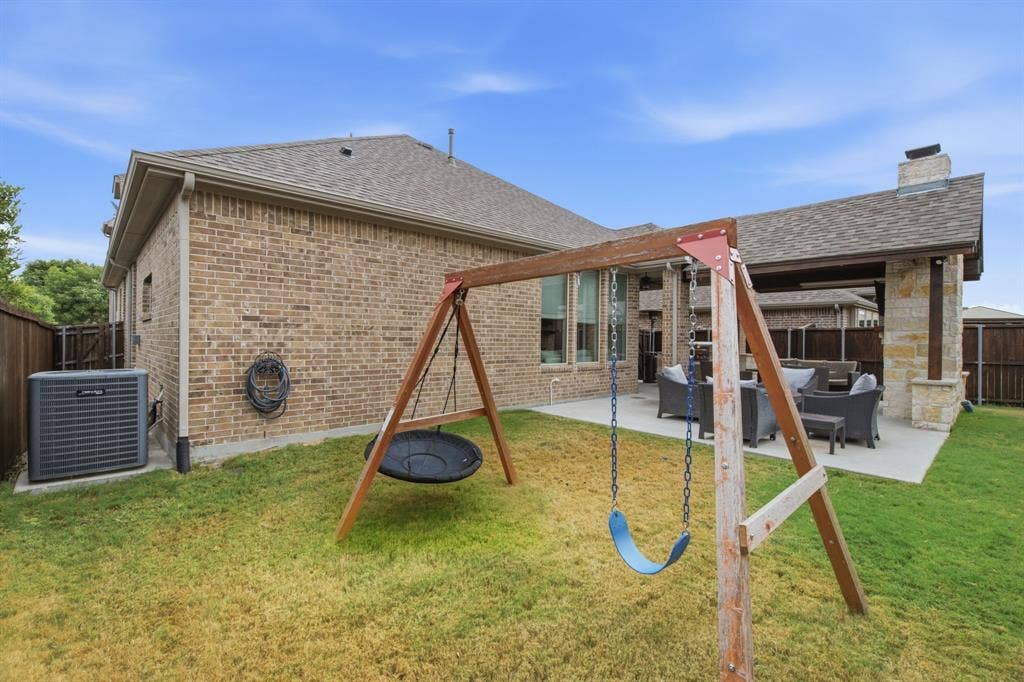 3525 Charleston Drive, Melissa, TX 75454 3525 Charleston Drive, Melissa, TX 75454