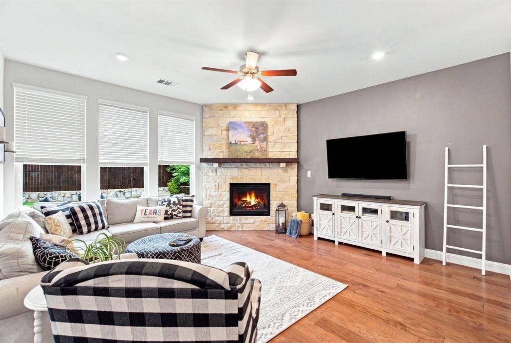 3525 Charleston Drive, Melissa, TX 75454 3525 Charleston Drive, Melissa, TX 75454
