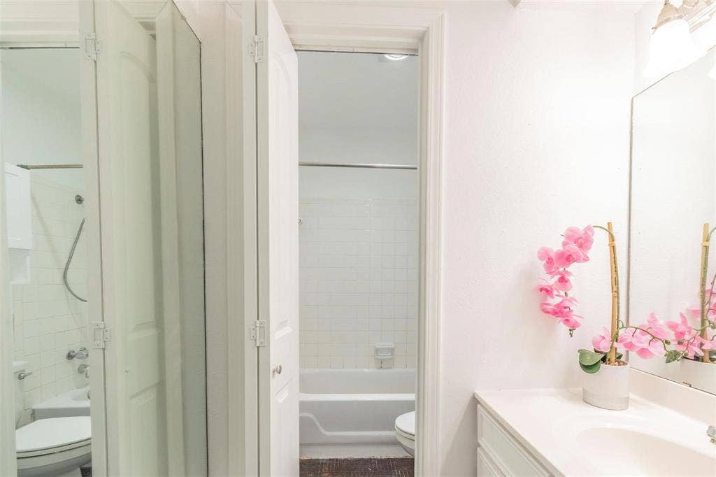10558 High Hollows Drive, #243, Dallas, TX 75230