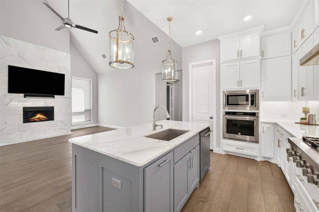 2937 Darcy, The Colony, TX 75056
