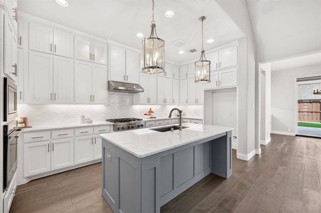 2937 Darcy, The Colony, TX 75056