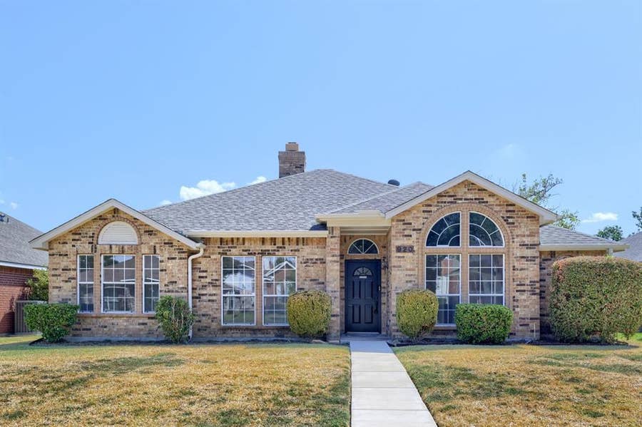 Property photo for 920 Jacksonhole Lane, Mesquite, TX