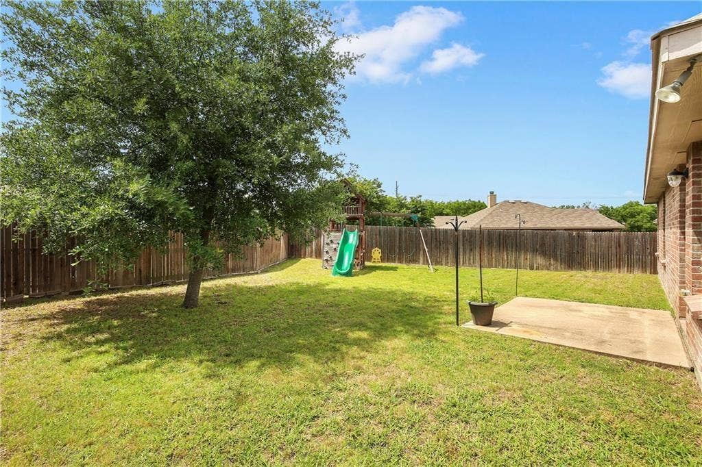 807 Windflower Drive, Fate, TX 75087 807 Windflower Drive, Fate, TX 75087
