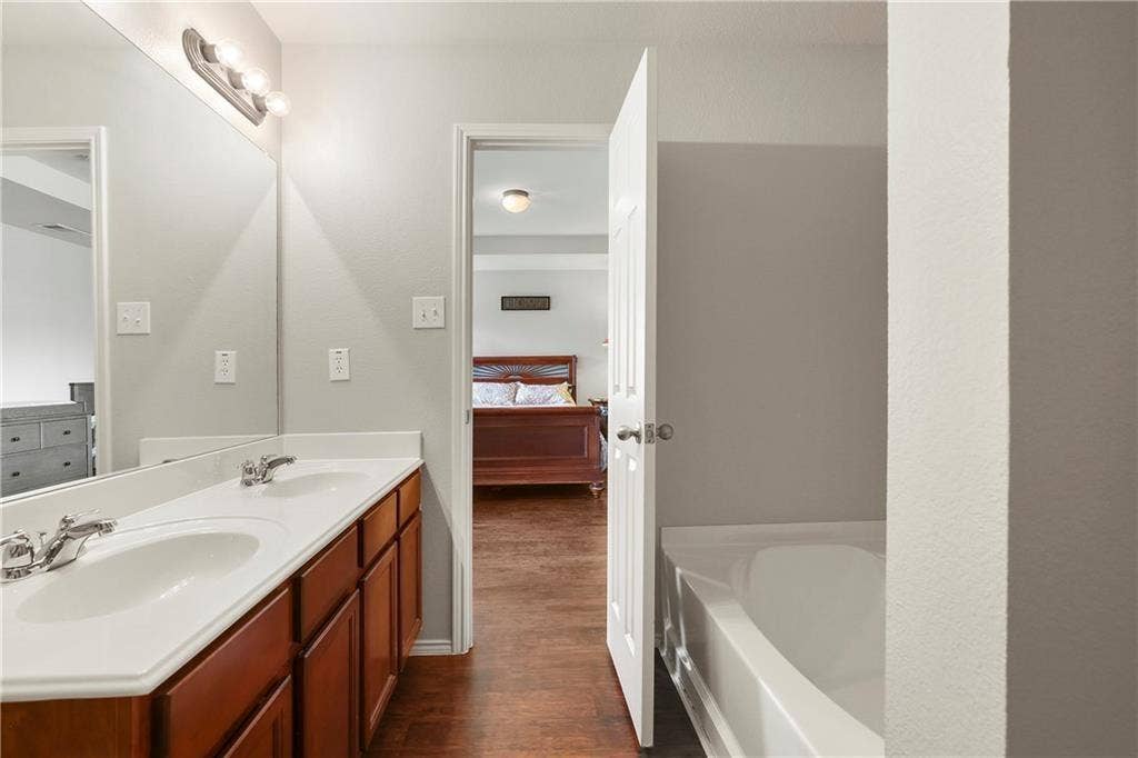 807 Windflower Drive, Fate, TX 75087 807 Windflower Drive, Fate, TX 75087