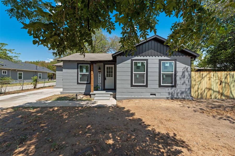 Property photo for 5304 Notre Dame Avenue, River Oaks, TX