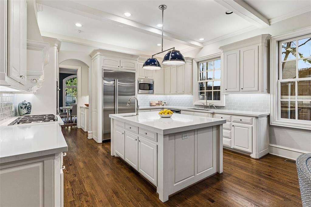 4041 Bryn Mawr Drive, University Park, TX 75225 4041 Bryn Mawr Drive, University Park, TX 75225