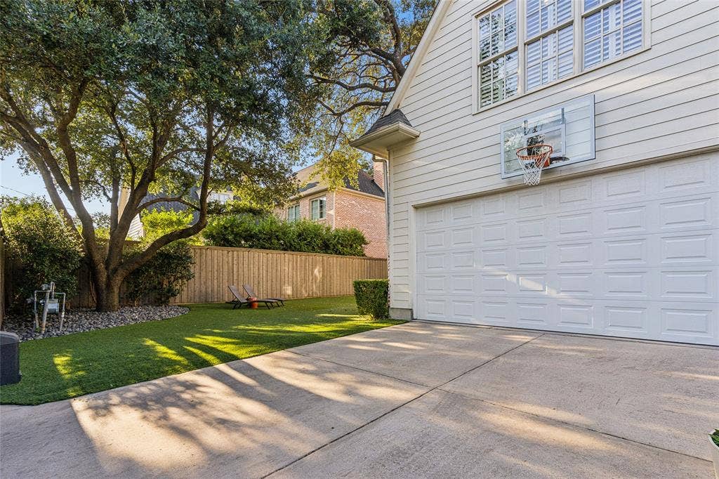 4041 Bryn Mawr Drive, University Park, TX 75225 4041 Bryn Mawr Drive, University Park, TX 75225