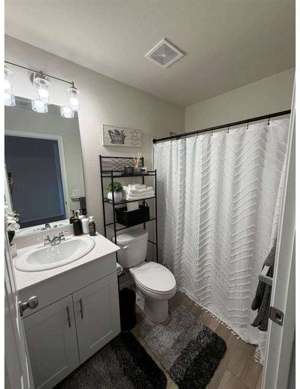 900 Shire Avenue, Haslet, TX 76052