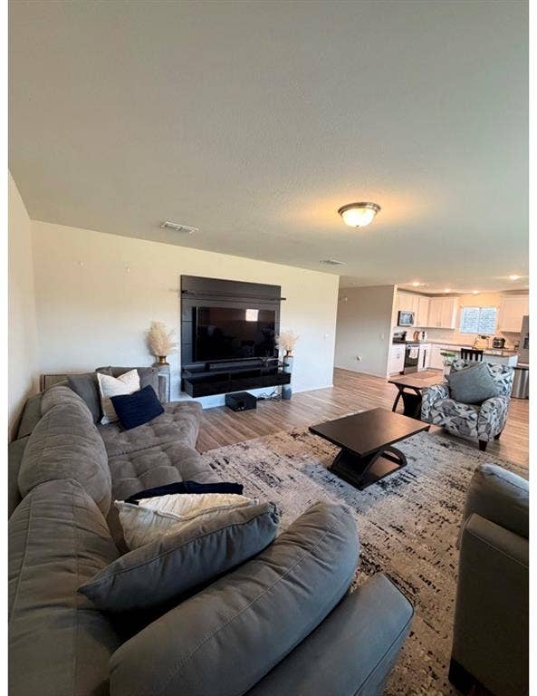 900 Shire Avenue, Haslet, TX 76052