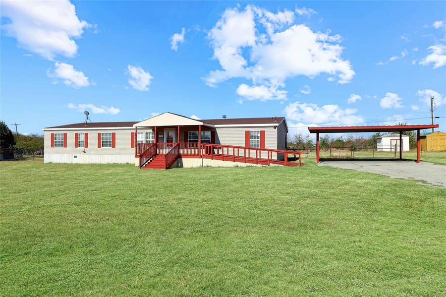 Property photo for 12981 Heather Brook Road, Justin, TX