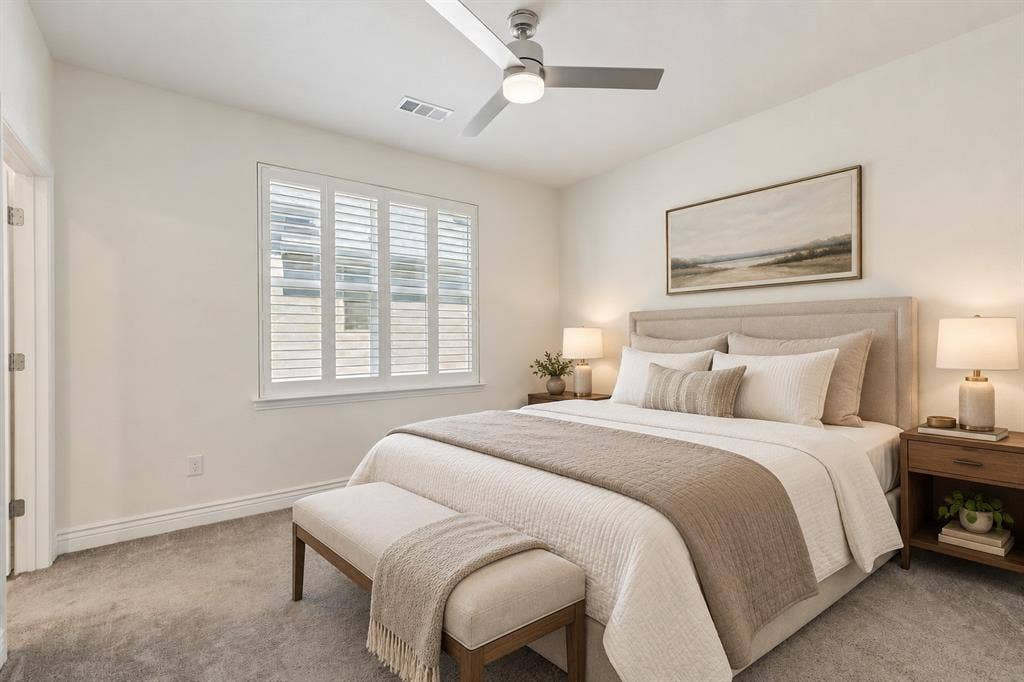 Secondary bedroom