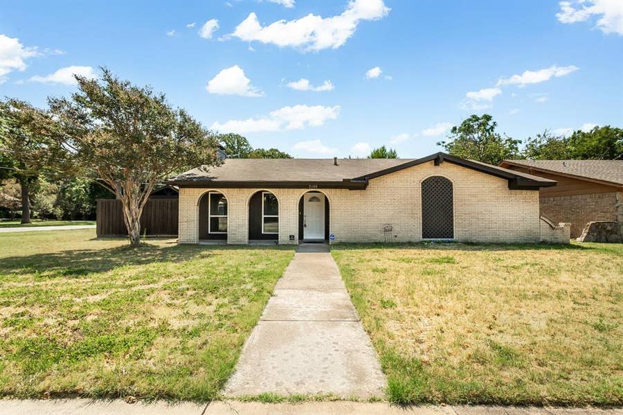 Property photo for 2600 Quail Valley, Irving, TX