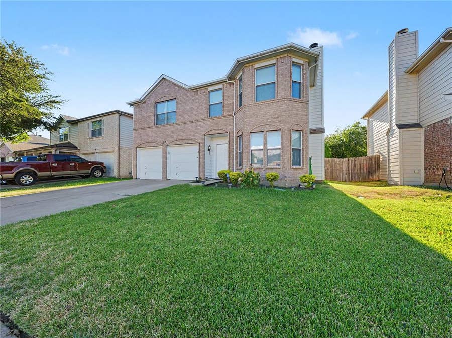 Property photo for 8513 Horse Whisper Lane, Fort Worth, TX
