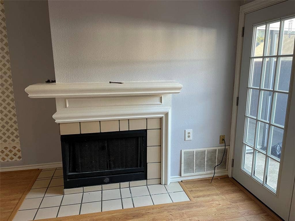 3149 Royal Lane, Dallas, TX 75229