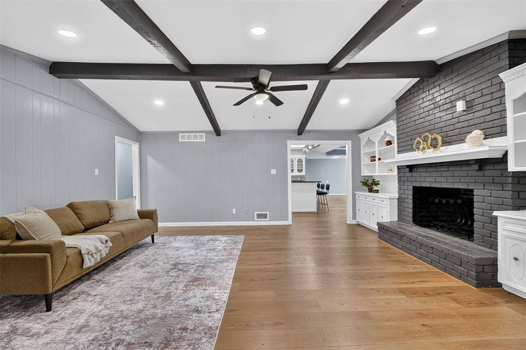 4730 Chilton Drive, Dallas, TX 75227 4730 Chilton Drive, Dallas, TX 75227