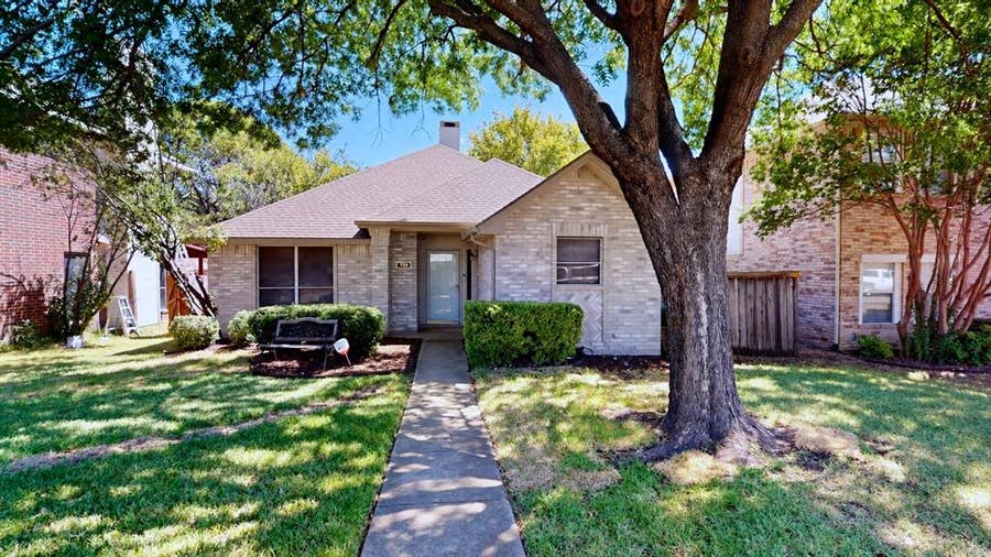 Property photo for 729 Fawn Valley Drive, Allen, TX