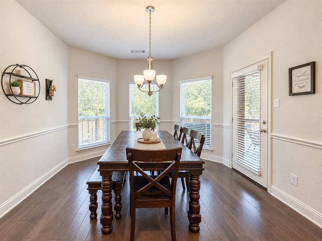 1400 Bonanza Lane, Corinth, TX 76208 1400 Bonanza Lane, Corinth, TX 76208