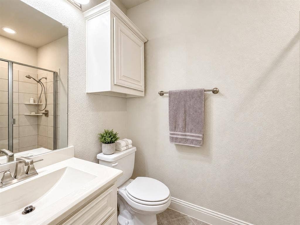 1400 Bonanza Lane, Corinth, TX 76208 1400 Bonanza Lane, Corinth, TX 76208
