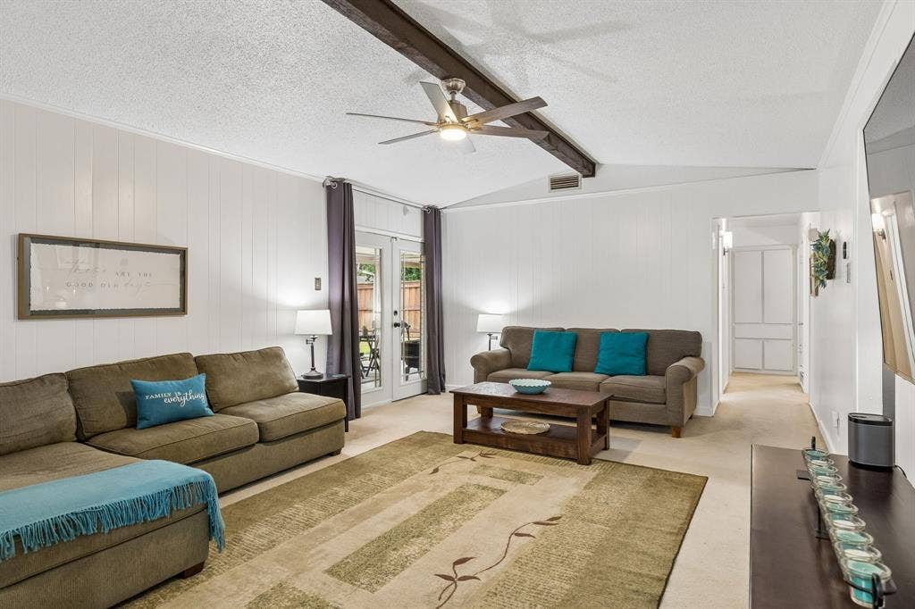 1513 Meadow Way, Garland, TX 75042 1513 Meadow Way, Garland, TX 75042