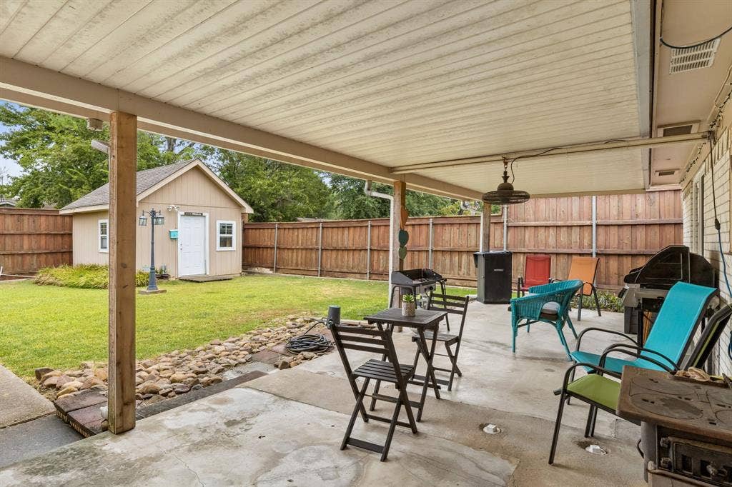 1513 Meadow Way, Garland, TX 75042 1513 Meadow Way, Garland, TX 75042