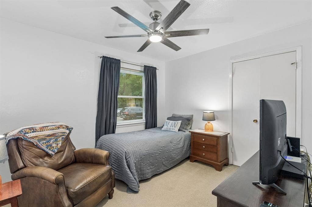 1513 Meadow Way, Garland, TX 75042 1513 Meadow Way, Garland, TX 75042