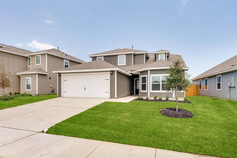 Property photo for 1300 Helca Drive, Fort Worth, TX