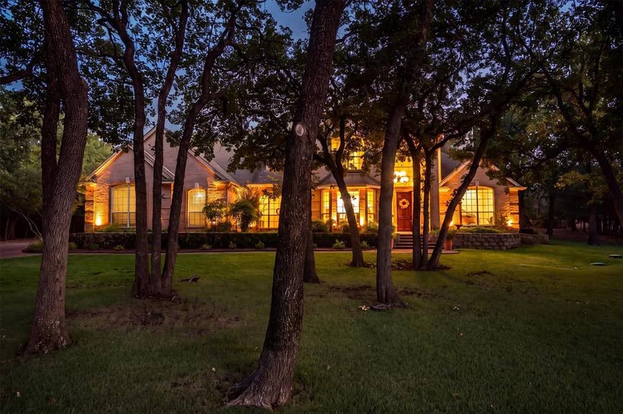 Property photo for 7409 Stallion Circle, Flower Mound, TX