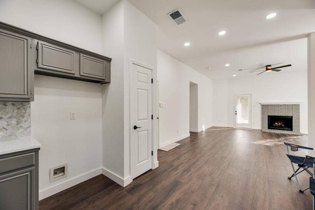 533 Bowie Street, Forney, TX 75126 533 Bowie Street, Forney, TX 75126