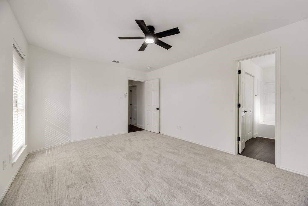 533 Bowie Street, Forney, TX 75126 533 Bowie Street, Forney, TX 75126