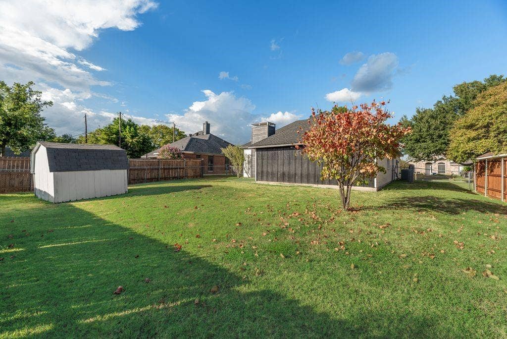533 Bowie Street, Forney, TX 75126 533 Bowie Street, Forney, TX 75126