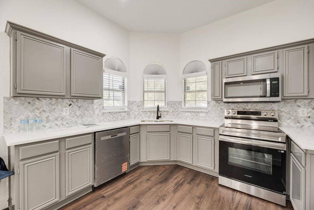 533 Bowie Street, Forney, TX 75126 533 Bowie Street, Forney, TX 75126