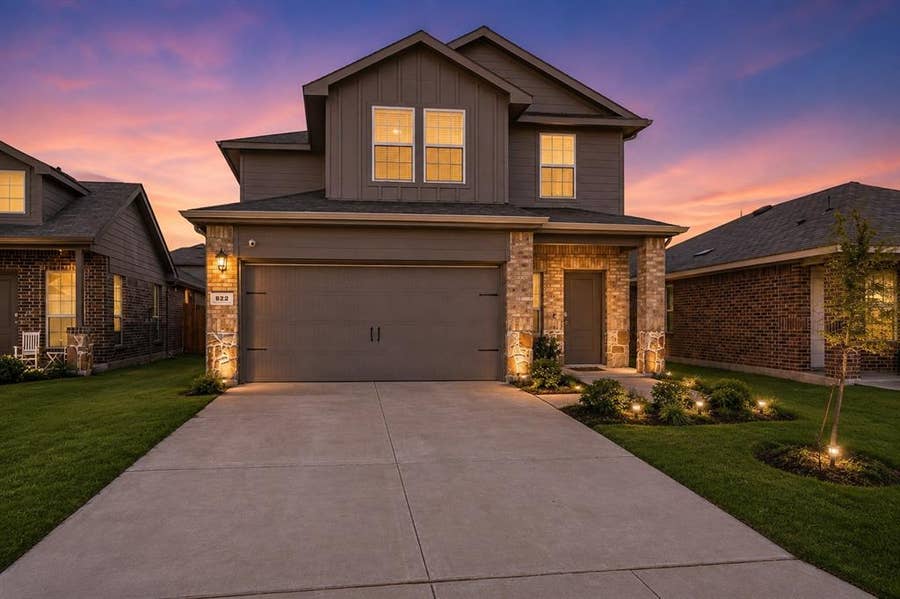 Property photo for 822 Shear Drive, Royse City, TX