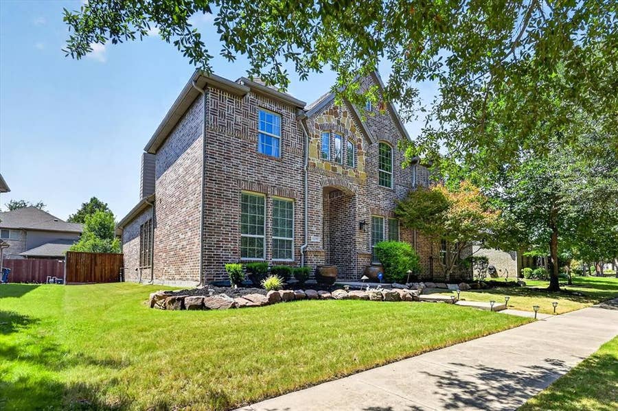 Property photo for 16195 Mapleshade Drive, Frisco, TX