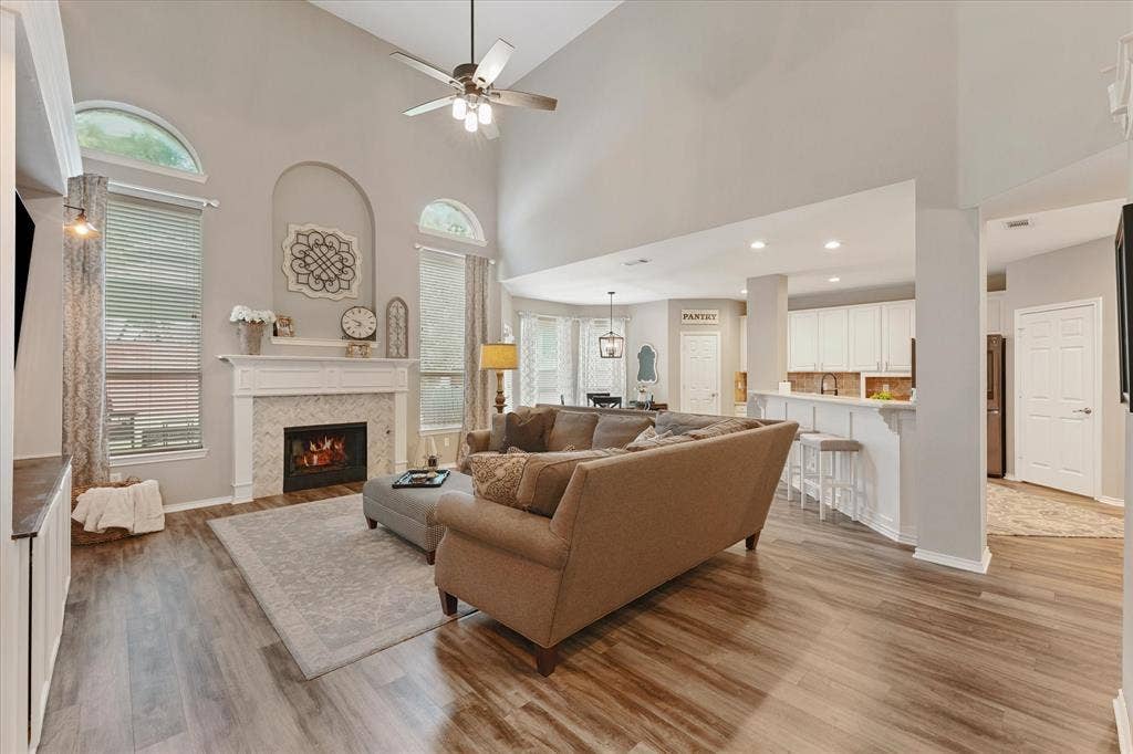 903 Fountain Drive, Wylie, TX 75098 903 Fountain Drive, Wylie, TX 75098