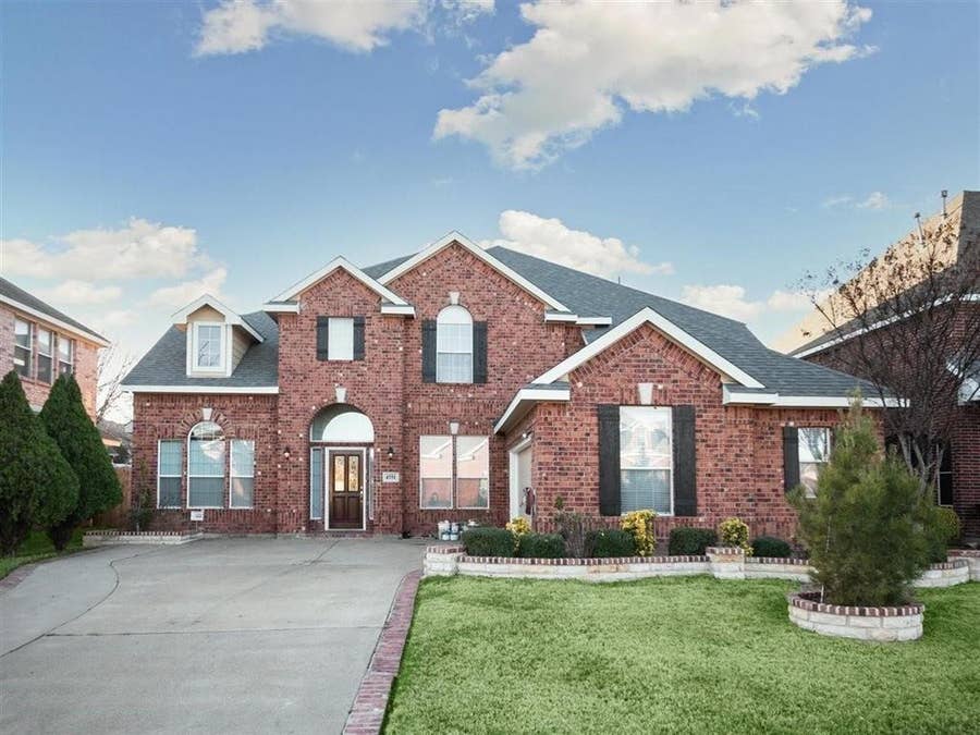 Property photo for 4551 Durrand Drive, Grand Prairie, TX