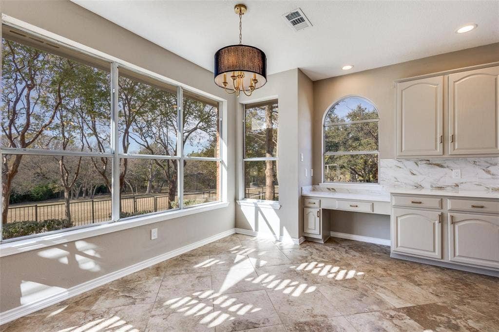 2822 Roundrock, McKinney, TX 75072 2822 Roundrock, McKinney, TX 75072