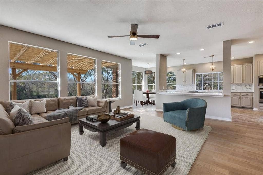 2822 Roundrock, McKinney, TX 75072 2nd Living room overlooks the pool and the golf course.Virtually staged