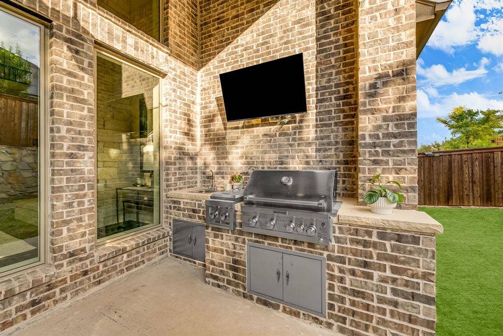 6225 Rocca Valle Drive, McKinney, TX 75071 6225 Rocca Valle Drive, McKinney, TX 75071