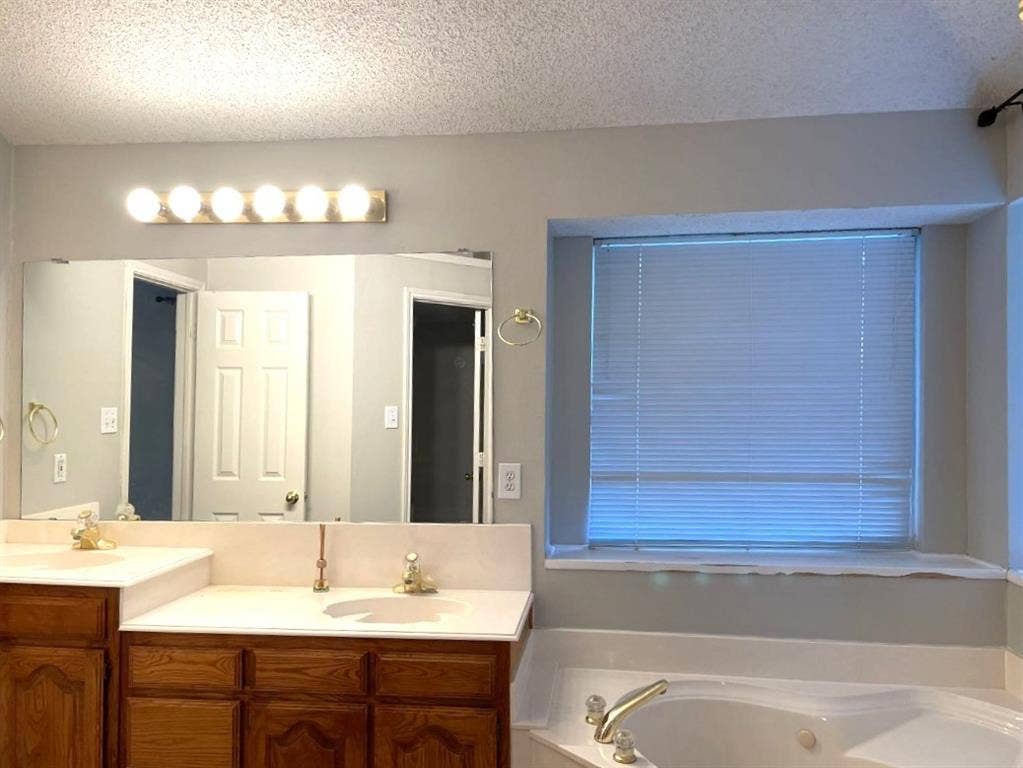 1304 Rosewood Lane, Allen, TX 75002 1304 Rosewood Lane, Allen, TX 75002