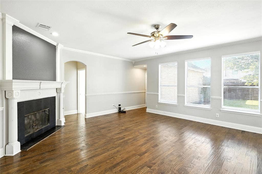 9808 Enmore Lane, Frisco, TX 75035 9808 Enmore Lane, Frisco, TX 75035