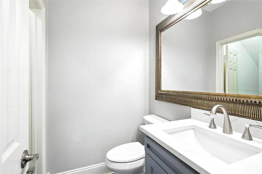 9808 Enmore Lane, Frisco, TX 75035 9808 Enmore Lane, Frisco, TX 75035