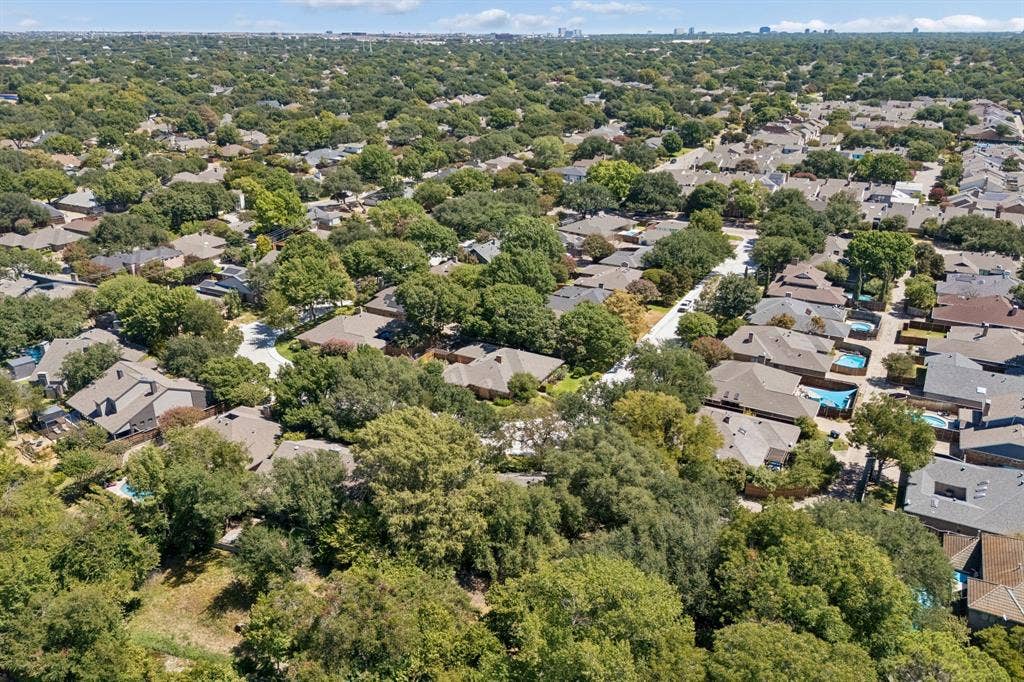 6542 Clearhaven Circle, Dallas, TX 75248 6542 Clearhaven Circle, Dallas, TX 75248
