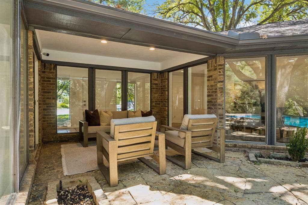 6542 Clearhaven Circle, Dallas, TX 75248 6542 Clearhaven Circle, Dallas, TX 75248
