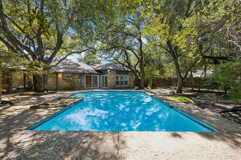 6542 Clearhaven Circle, Dallas, TX 75248 6542 Clearhaven Circle, Dallas, TX 75248